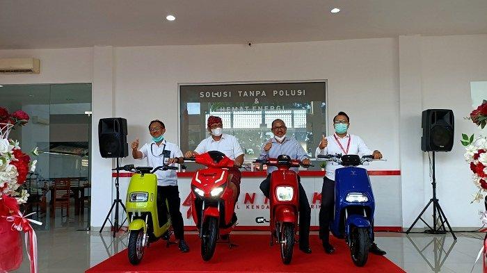 grand opening showroom center sentrik 2 Sentrik Bali